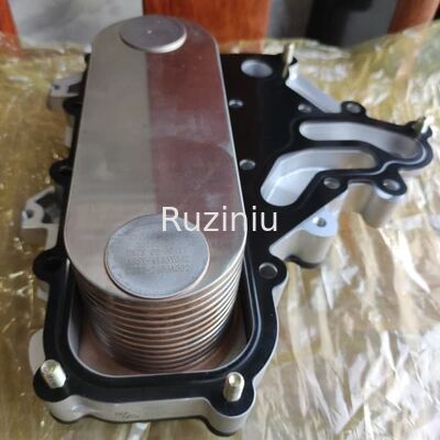 4133Y042 Perkins Engine Parts Oil Radiator/Assemblea più fresca per C7.1 C6.6